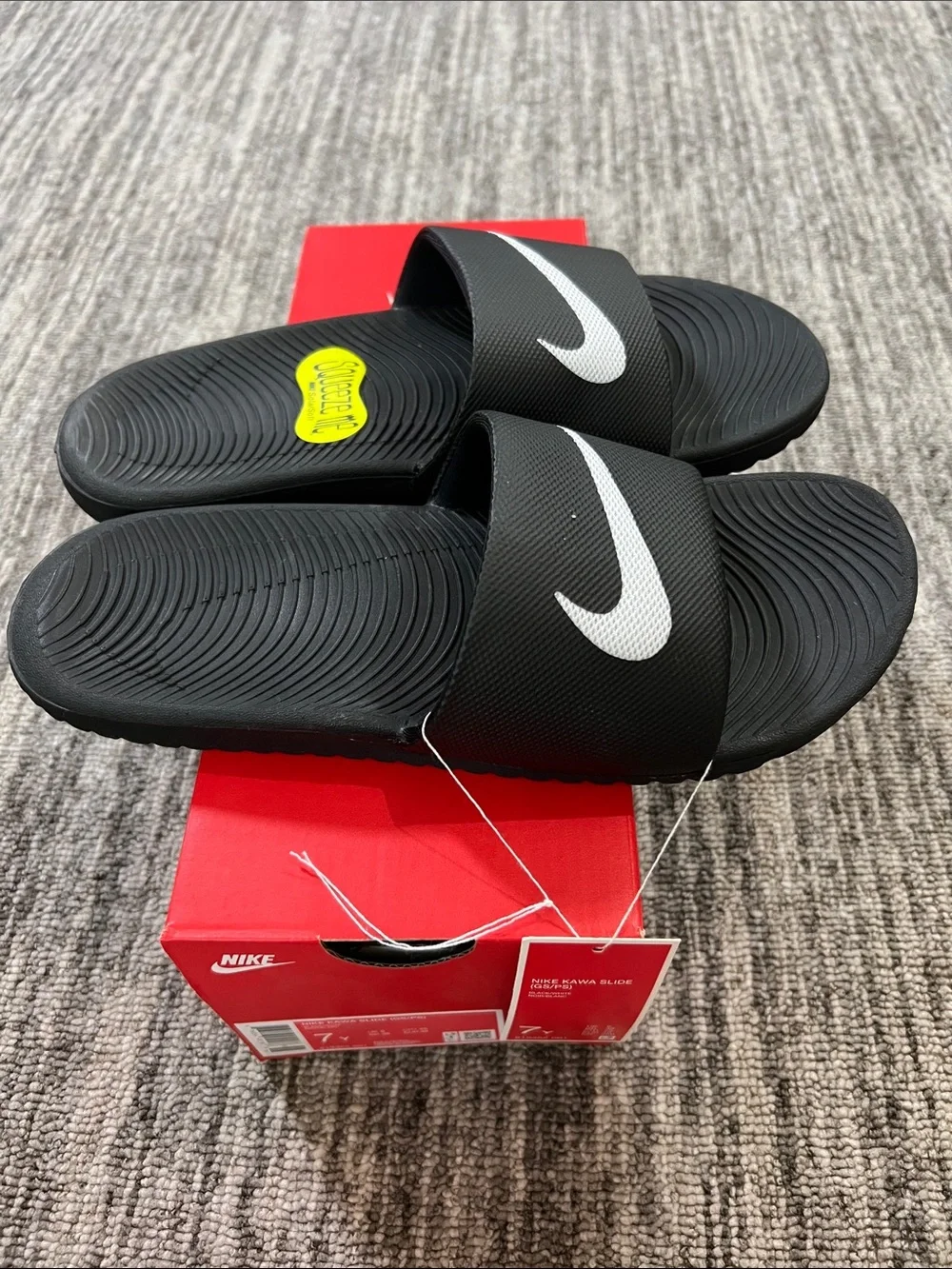 Nike Black & White Slide Sandals Size 7Y